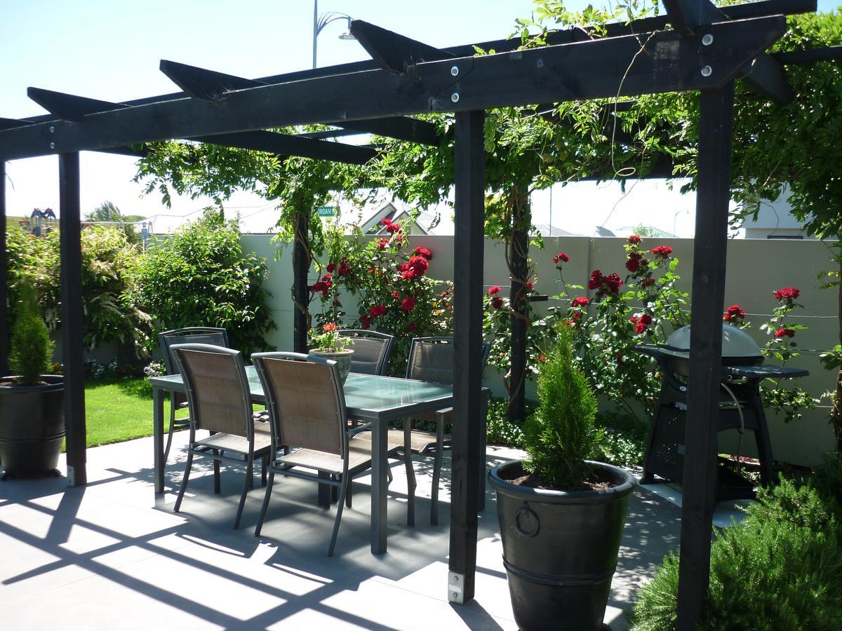Courtenay B & B Kaiapoi Exteriör bild